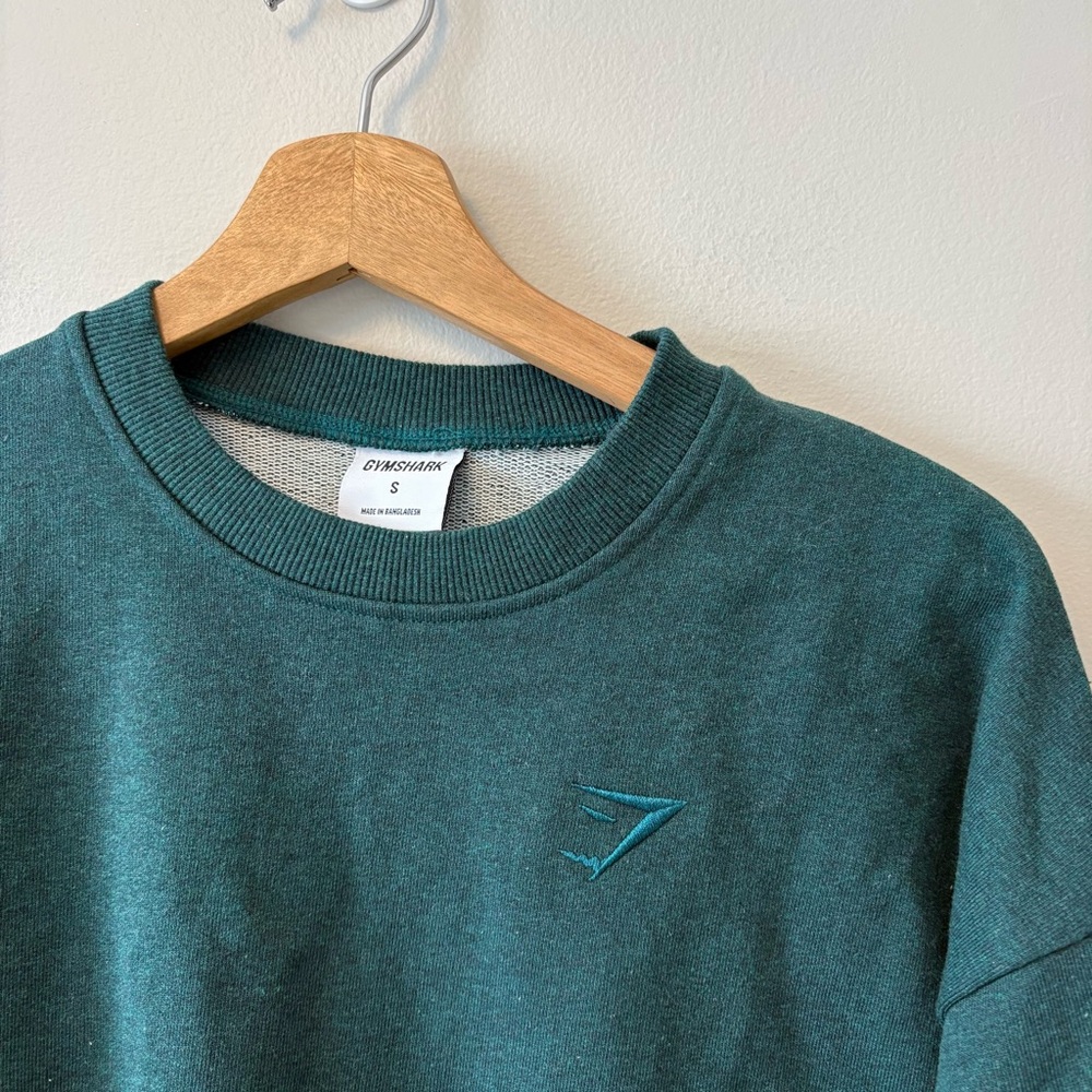 Gymshark Crewneck - Picture 3 of 7